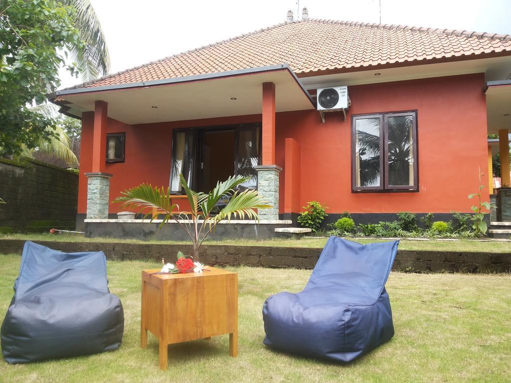 Gede'S Homestay Tejakula Ngoại thất bức ảnh