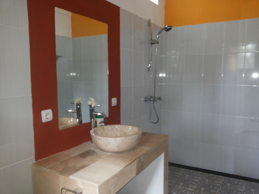 Gede'S Homestay Tejakula Ngoại thất bức ảnh